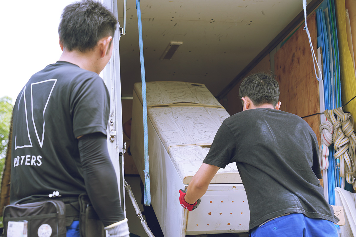 不用品回収と引越しの同時対応